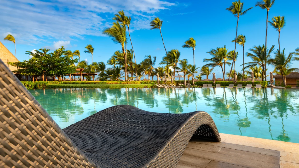 5 Best Holiday Booking Services in Newcastle - Find support for your travel arrangements